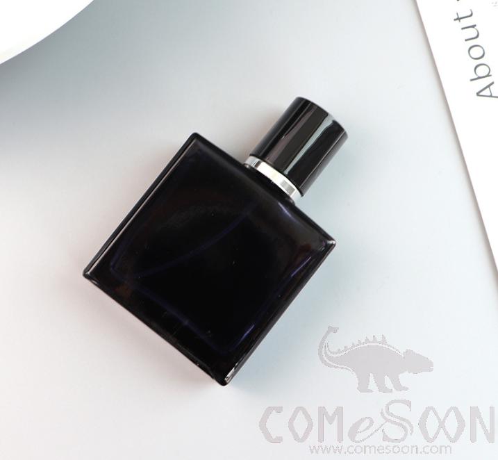Perfume bottle