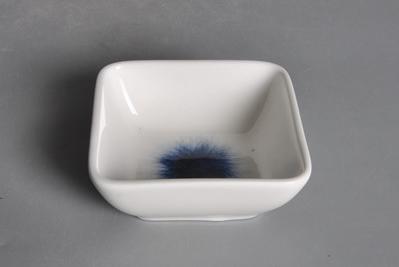 Blue Rim Edge Ray Series Sauce Dish 4&quot;