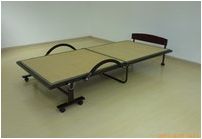Iron bed