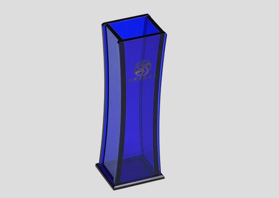 A3-Vase，Acrylic，70*50*180mm