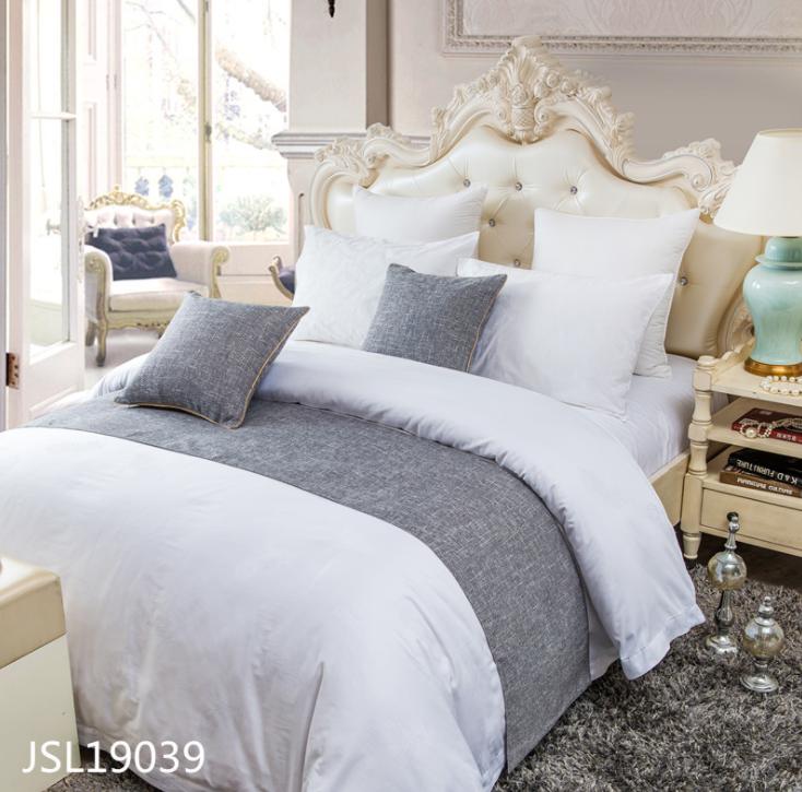 Bed Throw-180cm bed，Polycotton，50*240cm