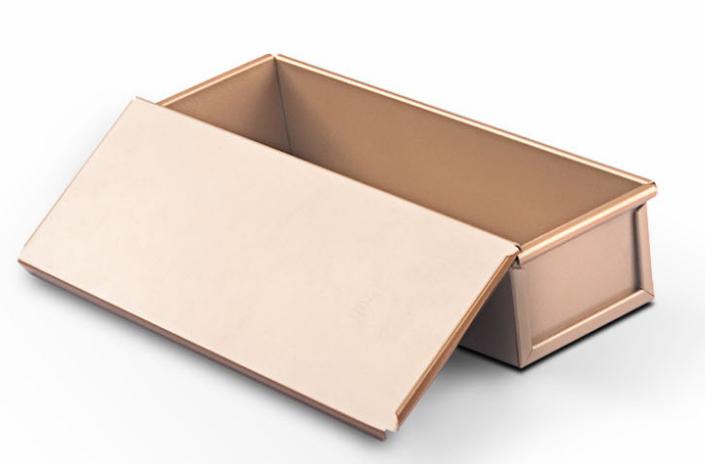 Bread tin