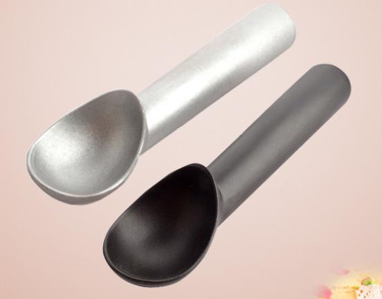 Ice cream spoon