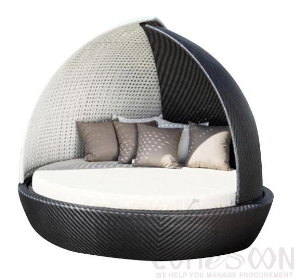Outdoor rattan bed-1800mm,metal frame + PE flat rattan, outdoor waterproof polyester cloth + high elastic foam sponge,180*180*200cm