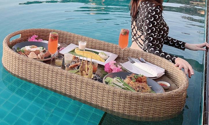 Swimming pool floating table-100*50cm,metal frame + imitation rattan,100*50*20cm