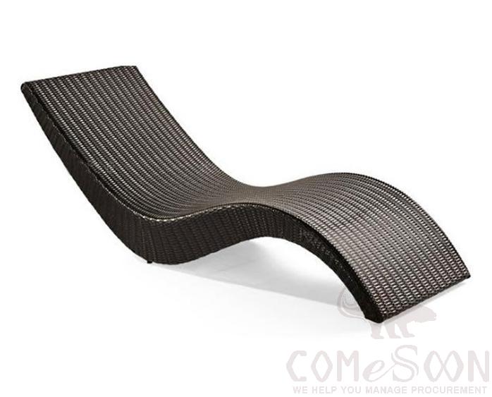 Outdoor rattan lounge chair,metal frame + PE rattan + bottom non-slip rubber pad,180*80*64cm