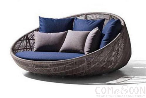 Outdoor lying bed,PE rattan + metal frame + waterproof cloth + high density sponge