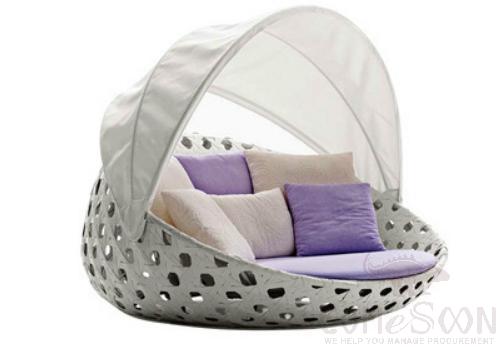 Outdoor lying bed,waterproof cloth + high-density sponge + waterproof cloth canopy