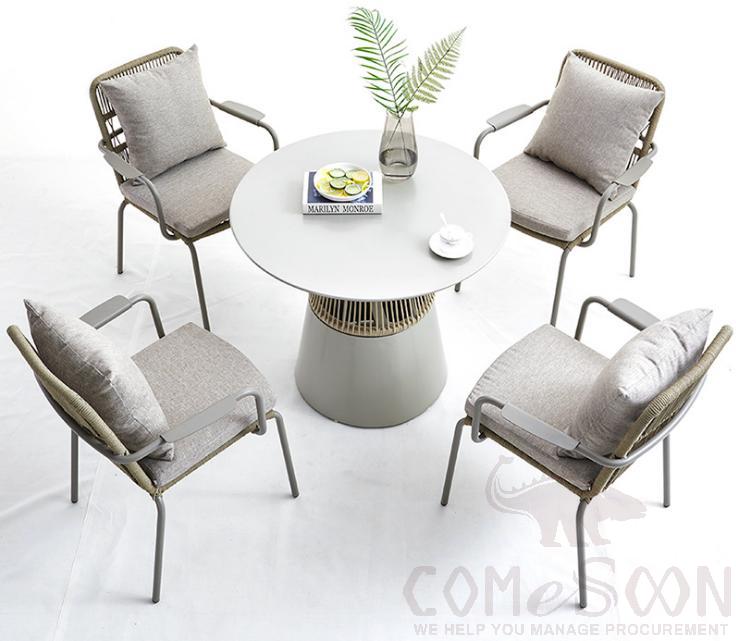 Outdoor aluminum tables and chairs