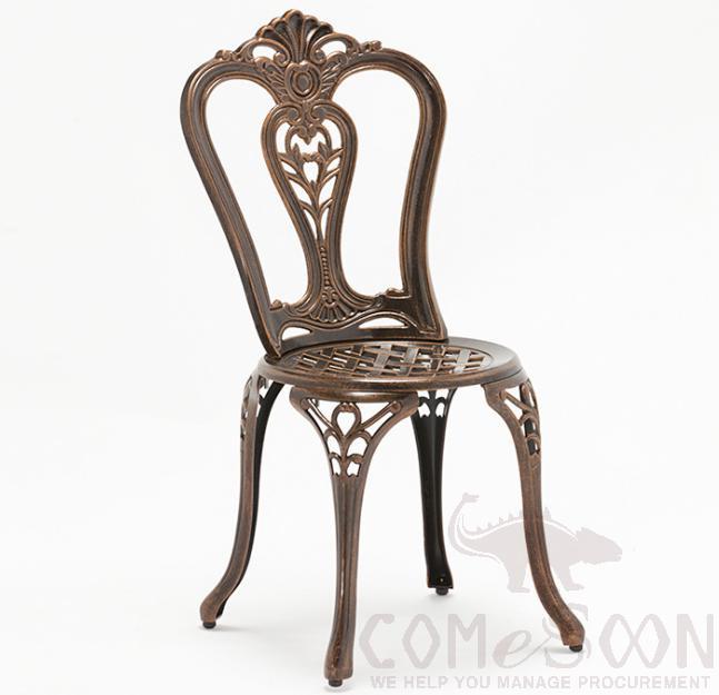 Outdoor cast aluminum chair