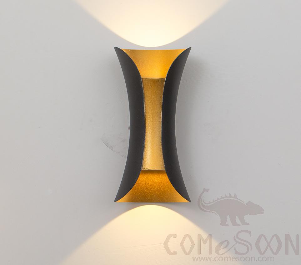 Waterproof Wall Light-20W，3000/4000/6000K，300*125*100mm