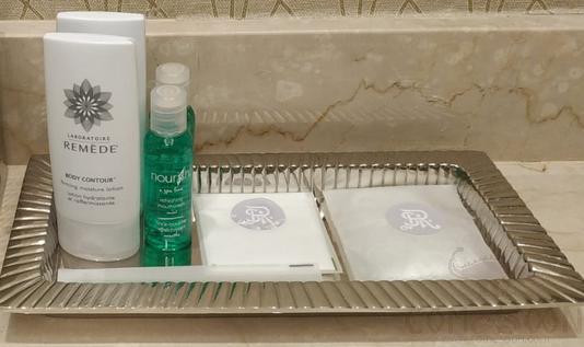Bathroom Amenity Tray-Resin