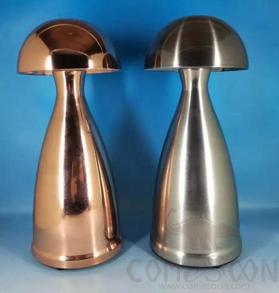Metal desk lamp - white or warm white/ 100204