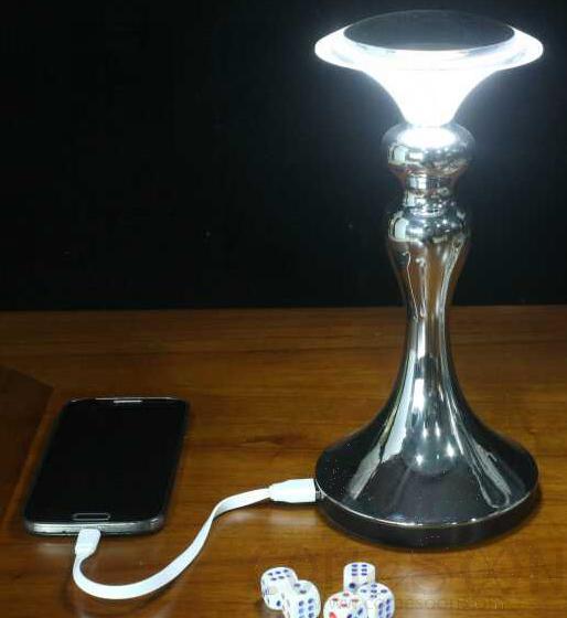 Metal desk lamp - white or warm white/ 100204