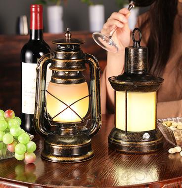 Warm light metal desk lamp - 1 w/white/light fire/ 100204