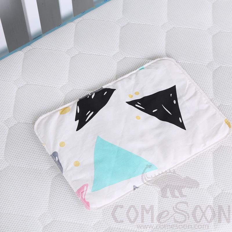 Baby Waterproof Changing Pad，Cotton + TPU，35*45 CM