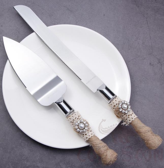 Romantic Cake and Knife Server