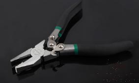 Labor-Saving Wire Pliers 8&quot;，Cr-V Chrome Vanadium Steel + Pp &amp; Tpr Handle