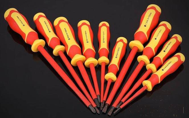 Insulated Flat Screwdriver Φ0.8*4*100Mm，Chrome-Nickel Alloy Steel + Tpe Handle