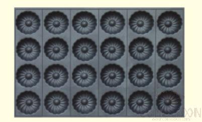24 compartment cake mould flower