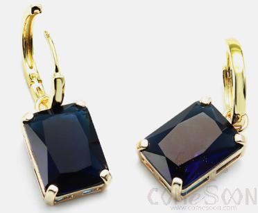 Earring / Dangler / Eardrop / Jewelry
XYE103617