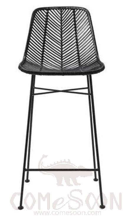 BAR STOOL