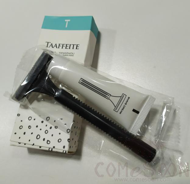 Shaving Kit, Box Packing