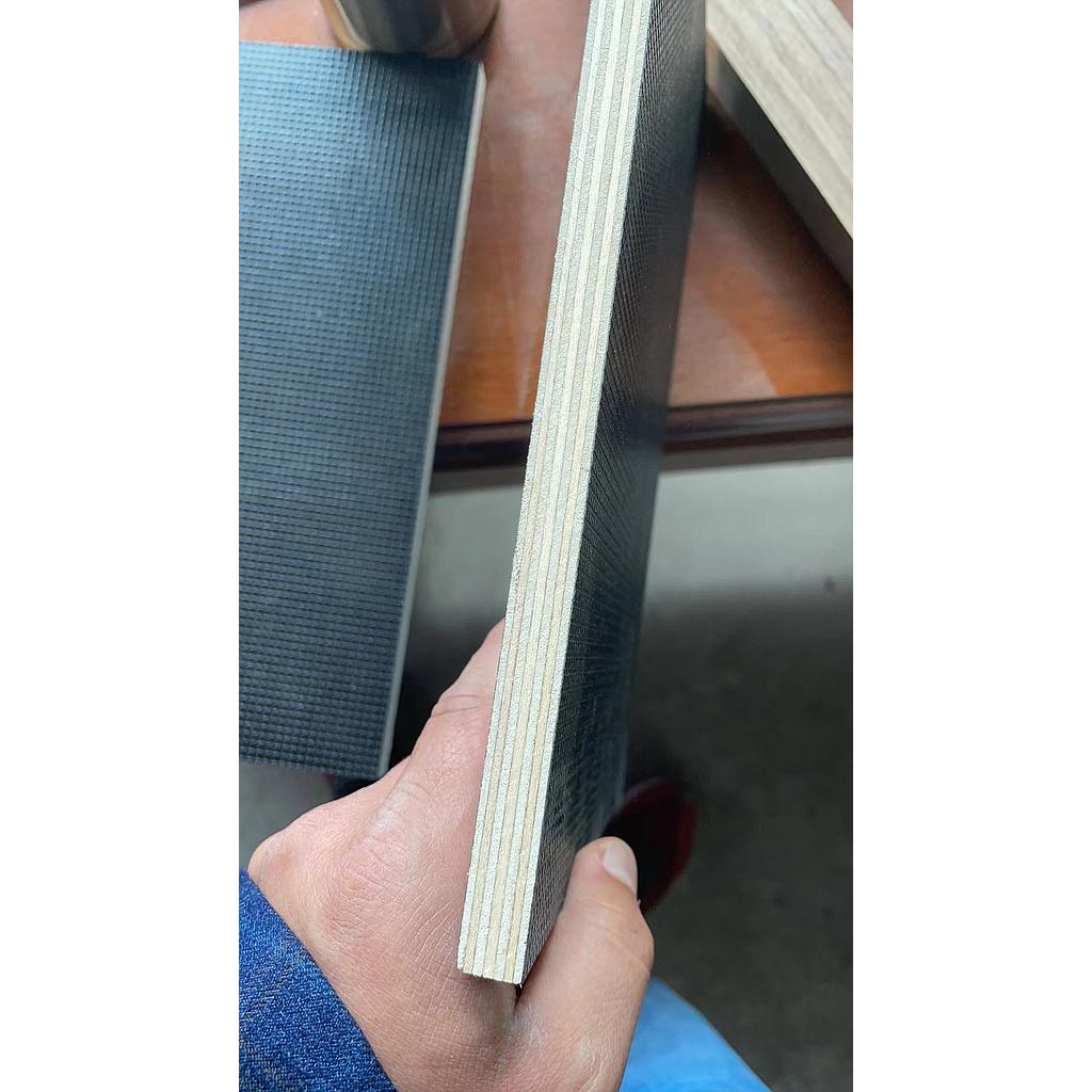 Marine plywood,Birch （China),2400*1200*18mm