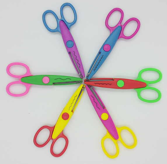 Patterned scissors 6*13*0.5cm