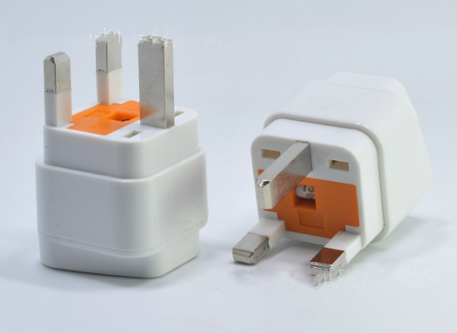 Australian to British specification conversion plug,3250W,White