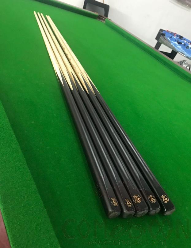 Black single billiard cue,145cm,Ash wood