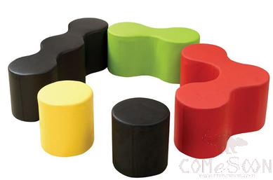 Rounded colour poufs, D35*40cm 
L72*H40cm
L111*H40cm
L111*W78*H40cm, 5 in one