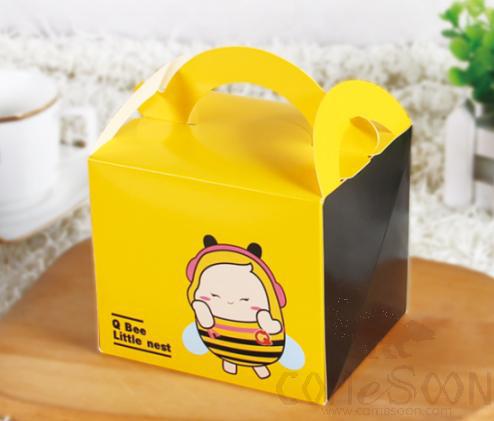 Simple Mousse Medium Box 
Q Bee Nest，12*10*10.5cm