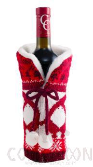 Red Knitted Red Wine Cover