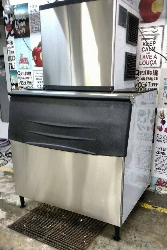 Cube Ice Machine, 760*830*1928mm