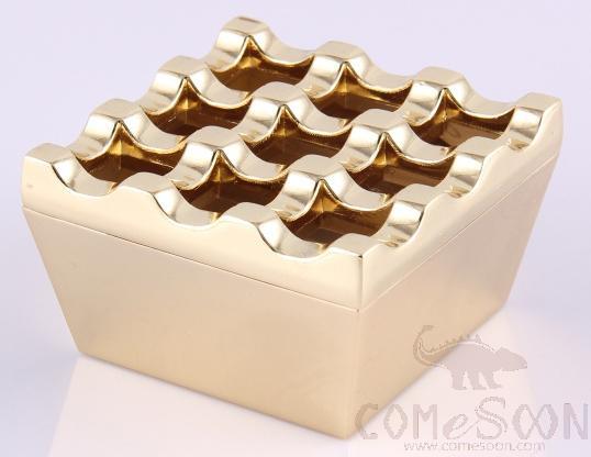 9-Hole Zinc alloy ashtray, 71*71*45mm, Bright gold
