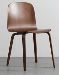 Chair, bent wood craftsmanship pasted with oak
, 52.5*45.5*79*47.5cm