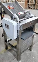 High speed noodle machine 
60×75×112cm
