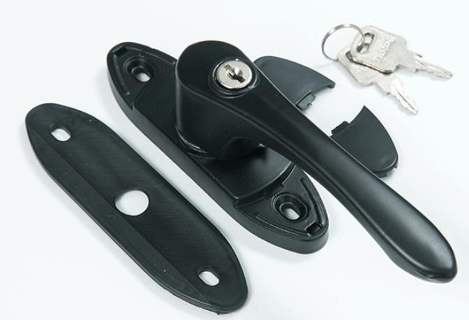 Crescent lock with key