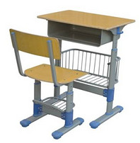 Single desk and chair